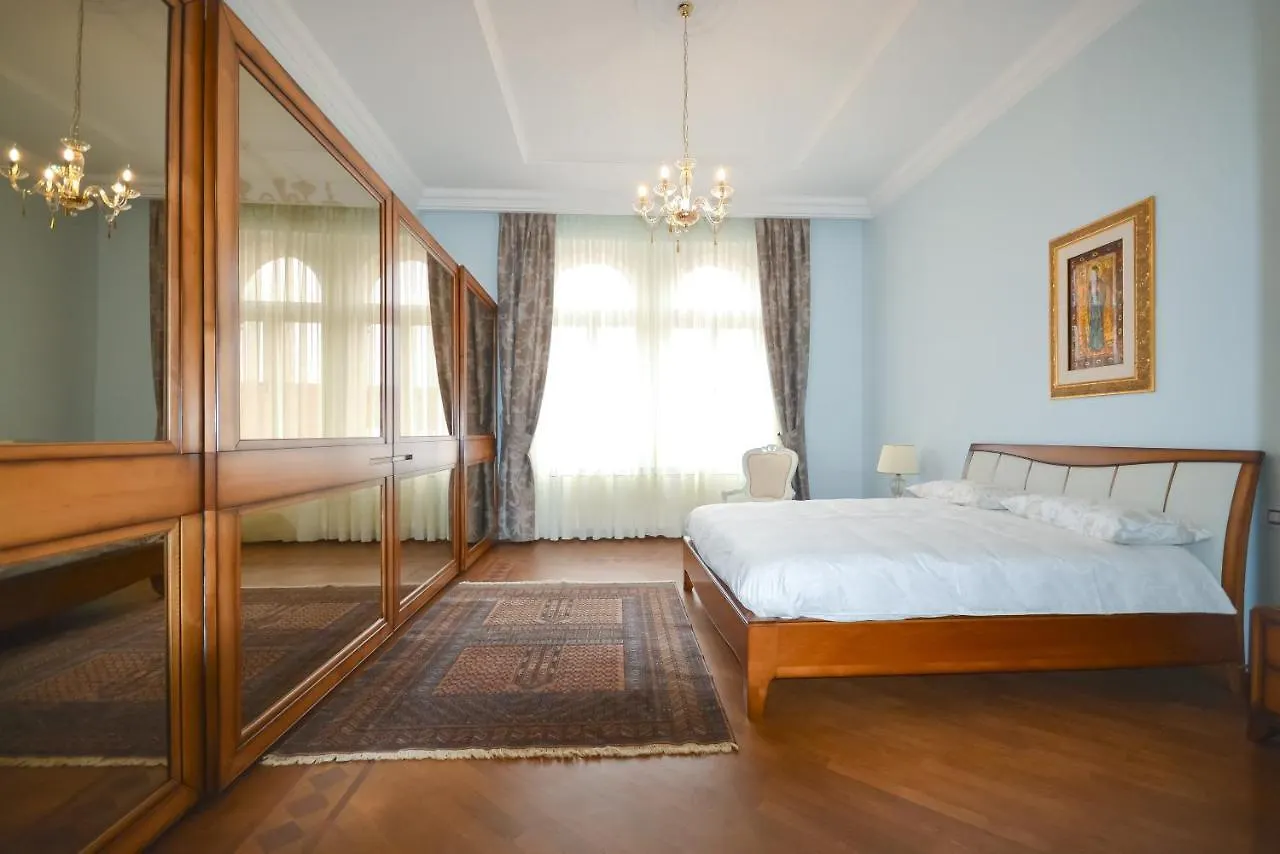 Dalmatinova 2-Bedroom Apartment With Castle View Ljubljana